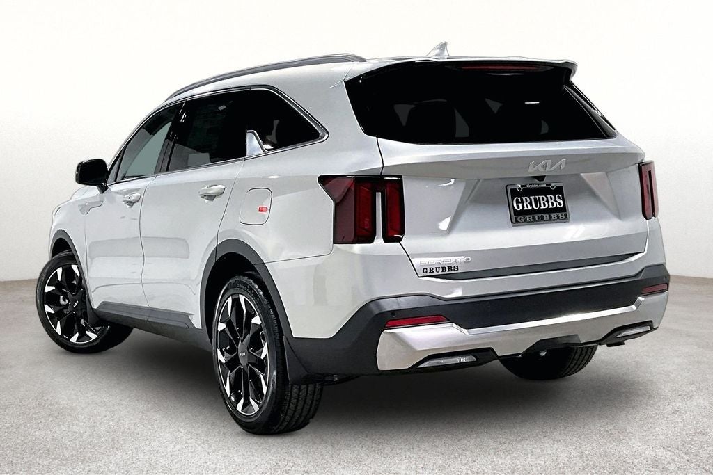 2026 Kia Sorento — rear three-quarter view