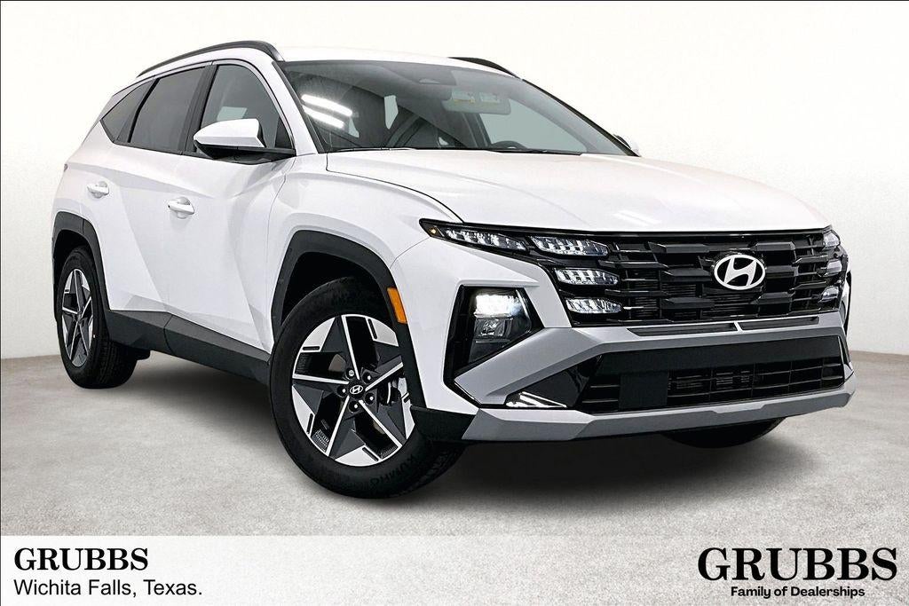 2026 Hyundai Tucson SEL AWD in White Pearl — front three-quarter view