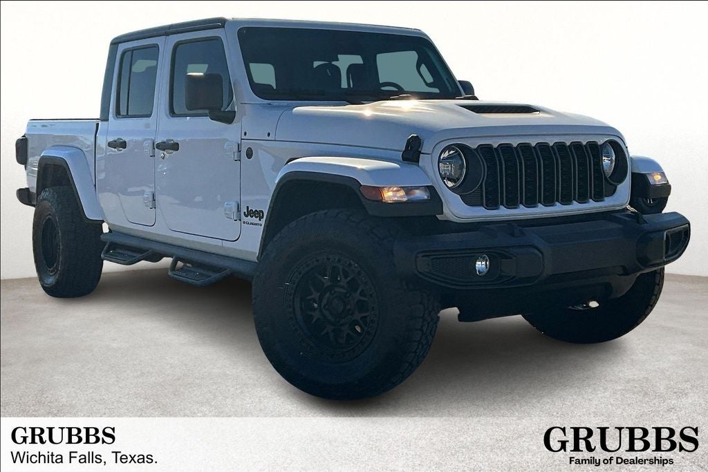 2025 Jeep Gladiator GLADIATOR SPORT S 4X4 in Bright White Clear-Coat Exterior Paint — front three-quarter view