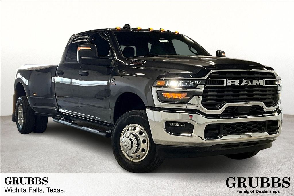 2026 RAM Ram 3500 RAM 3500 TRADESMAN CREW CAB 4X4 8' BOX in Granite Crystal Metallic Clear-Coat Exterior Paint — front three-quarter view