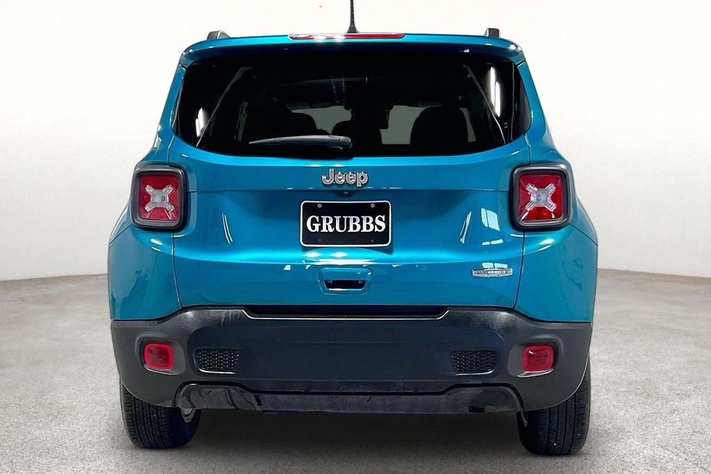 2021 Jeep Renegade — detail view
