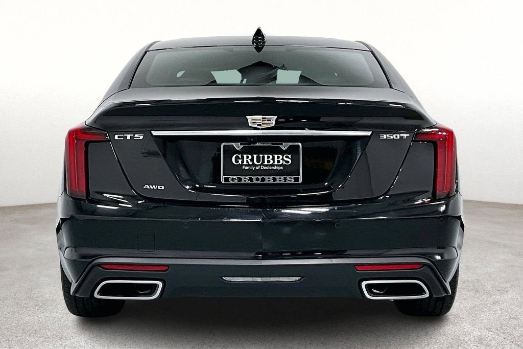 2025 Cadillac CT5 — detail view