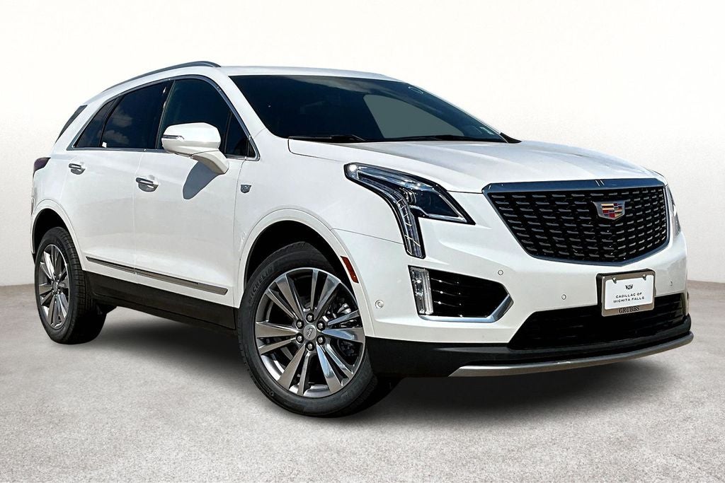 2025 Cadillac XT5 Premium Luxury in Crystal White Tricoat — front three-quarter view